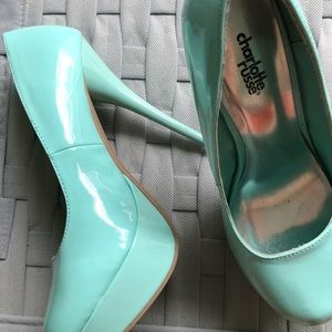 Charlotte russe turquoise pumps